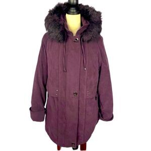 Fleet Street Plum Colored Thick Winter Coat with Faux Black Fur Hood (Size: Med)